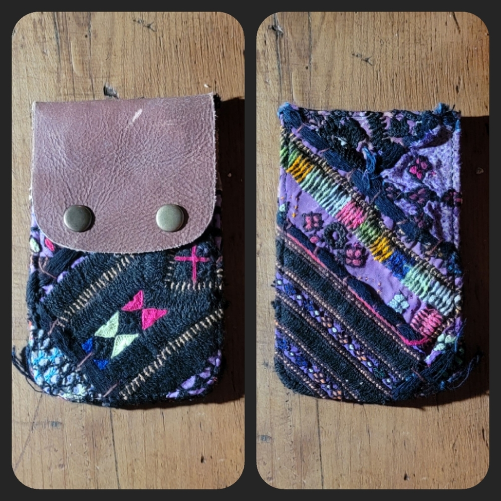 🍳🧠 Free People Boho Embroidered Repurposed vtg banjara hippie Wallet card case